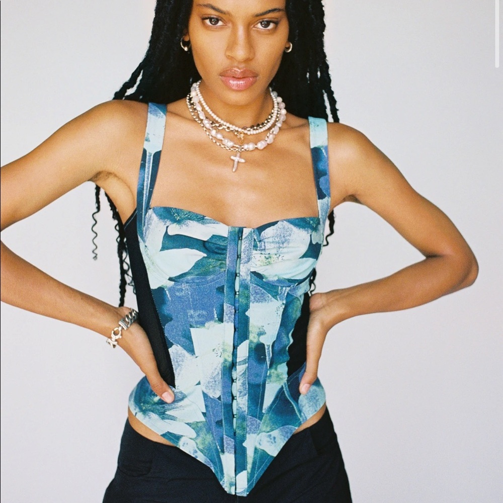 Miaou Azul Corset and Skirt set.